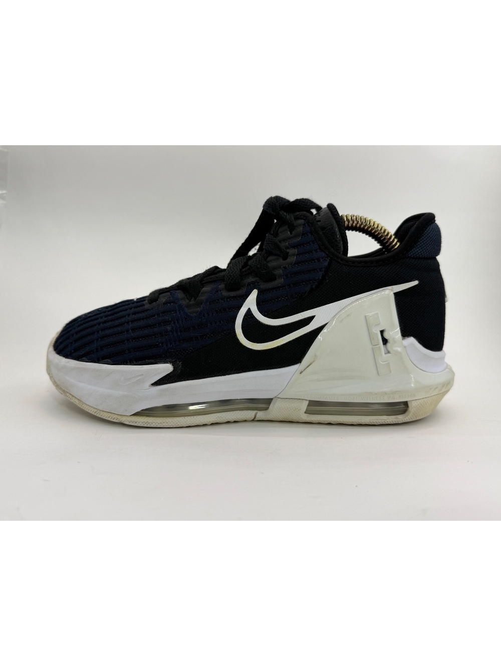 Nike LeBron Witness 6 Basketball Shoes 4Y Black Obsidian DD0423-002 (BKS1/0146)